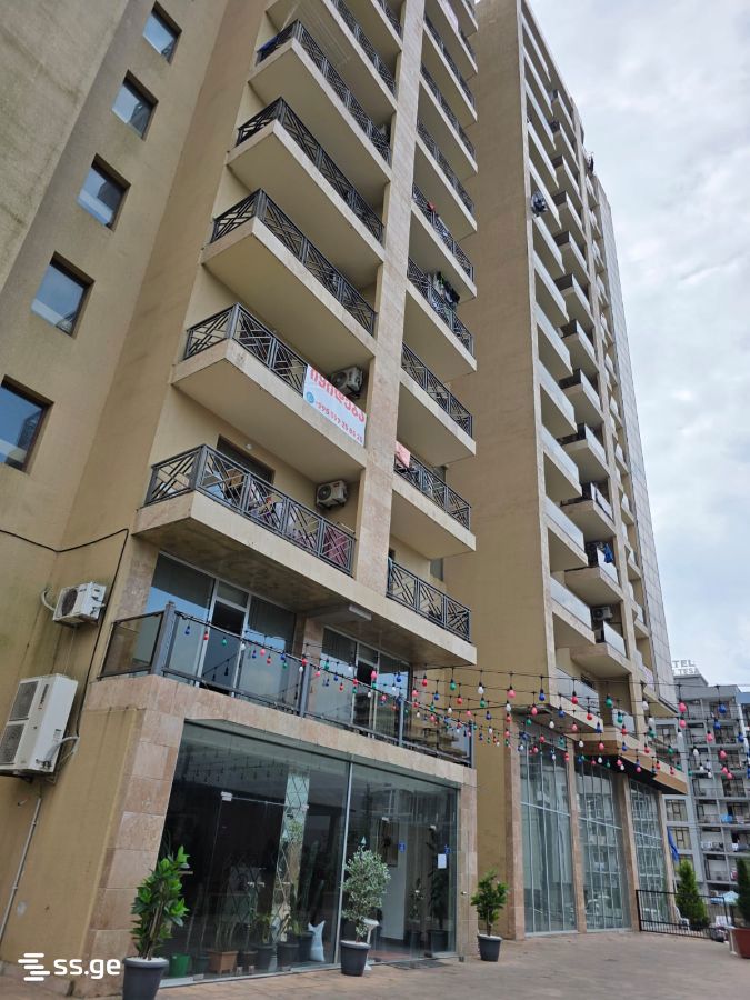 1 Room Flat For Rent. Gonio view 1