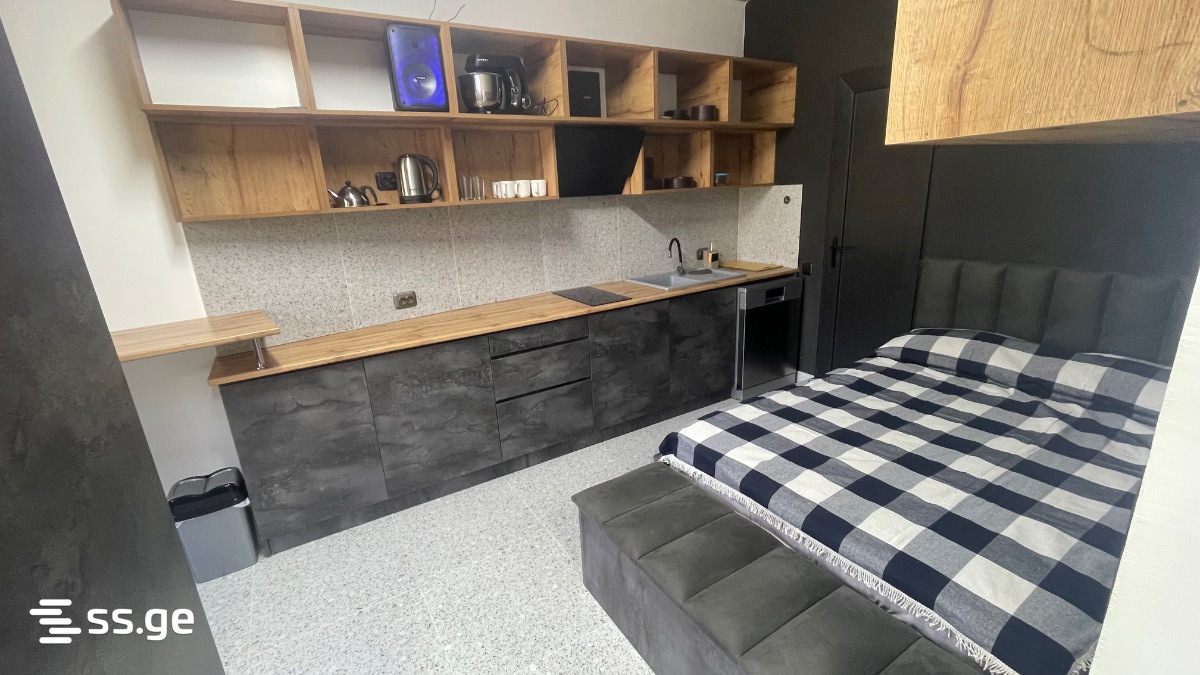 4 Room Private House For Sale view 2