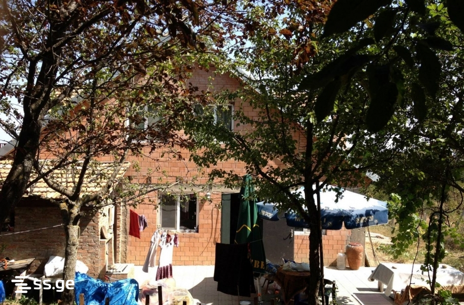 7 Room Summer Cottage For Sale view 2
