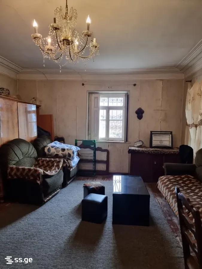 7 Room Private House For Sale view 1