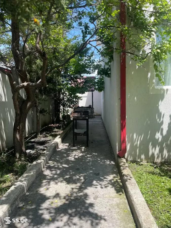 4 Room Private House For Sale view 10