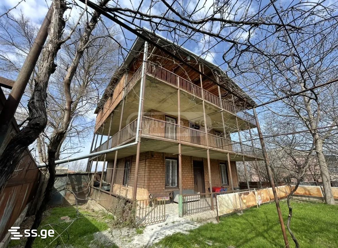 6 Room Summer Cottage For Rent. Shindisi view 1