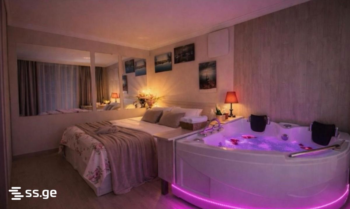 2 Room Flat For Rent. Gonio view 1