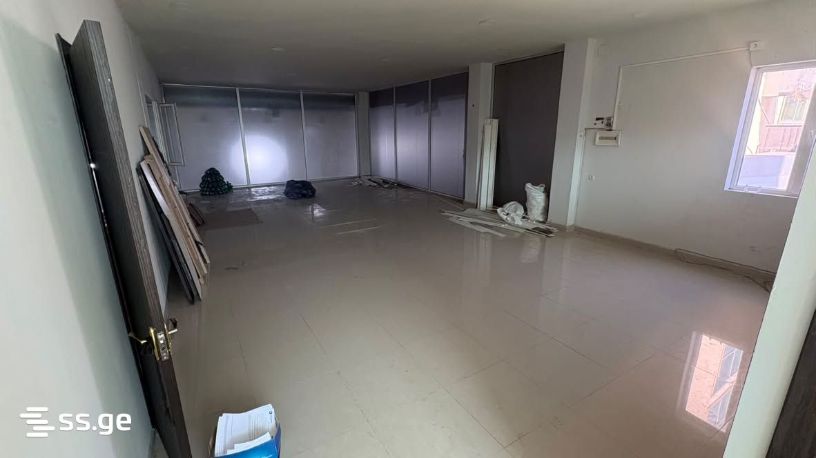 Shopping Property For Rent. Kutaisi view 1