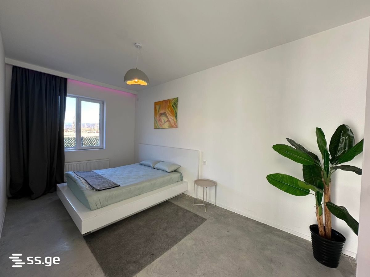4 Room Private House Daily Rent. Misaktsieli view 4