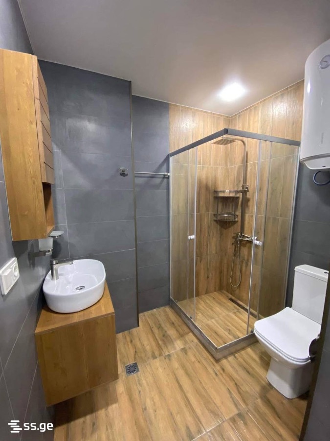 1 Room Flat For Rent. Gonio view 1