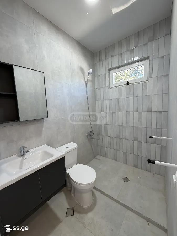 4 Room Hotel For Rent. Digomi view 14