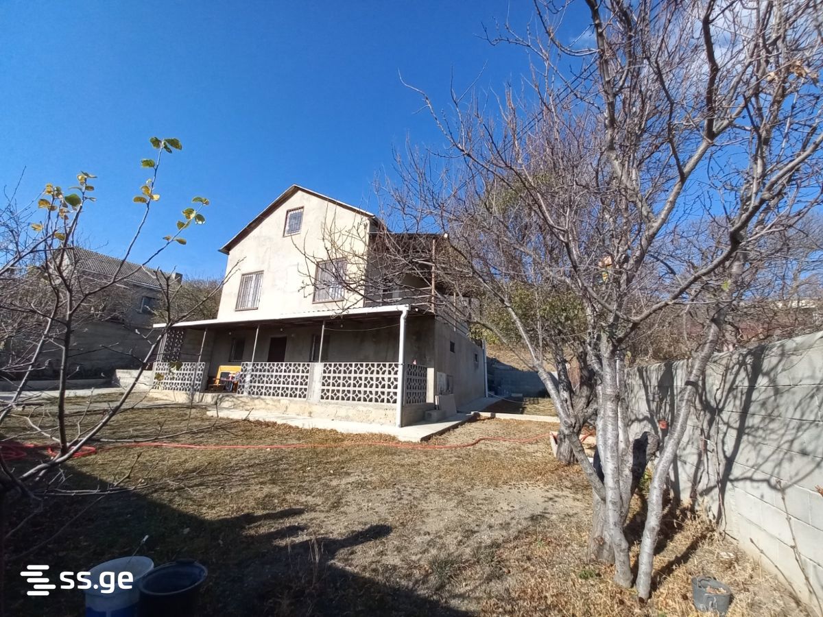 8 Room Summer Cottage For Sale view 4