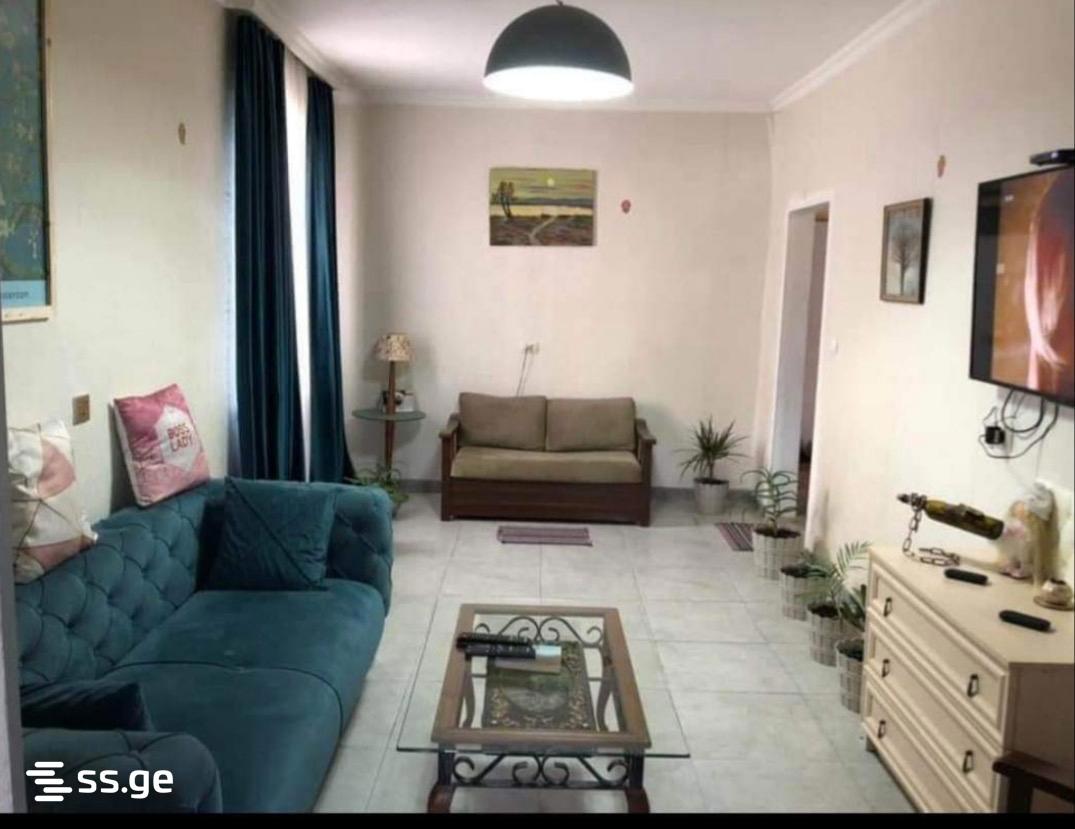 2 Room Flat For Sale view 1