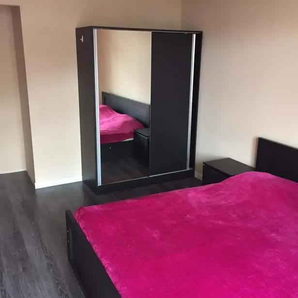 https://static.ss.ge/20261012/10_383f39f4-9b39-4069-913b-9f4a19de4bd4_Thumb.jpg