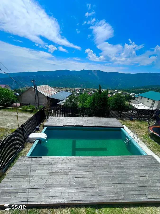 7 Room Private House For Sale view 3