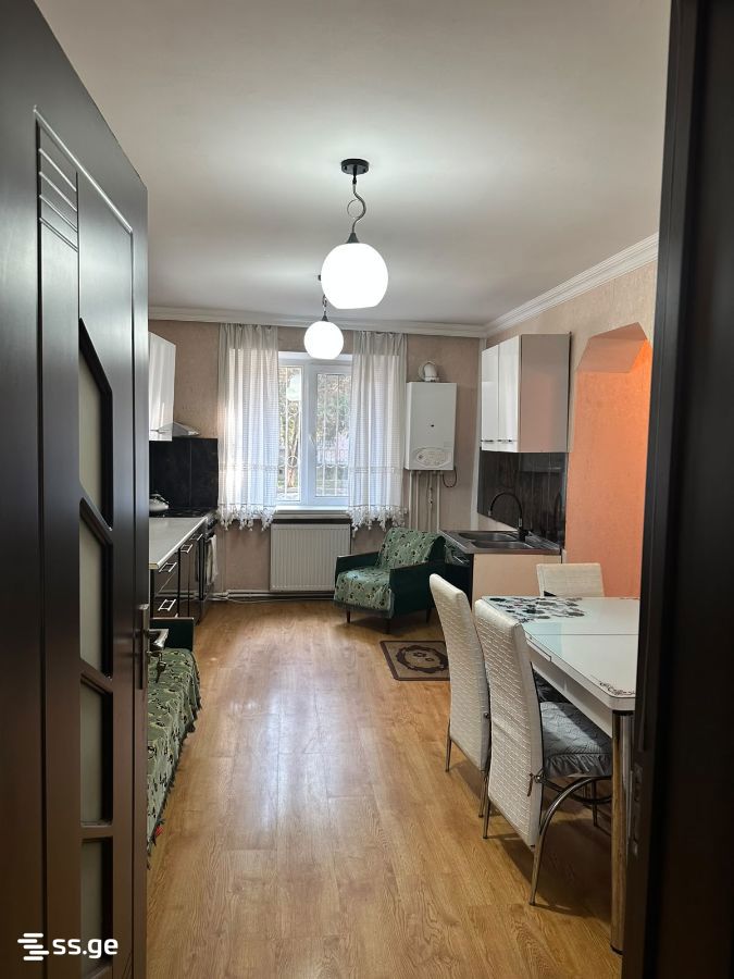 4 Room Flat For Sale view 3