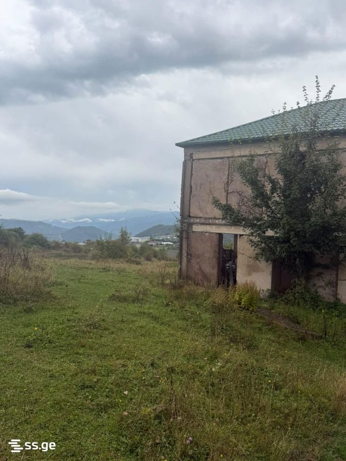 5 Room Private House For Sale view 2