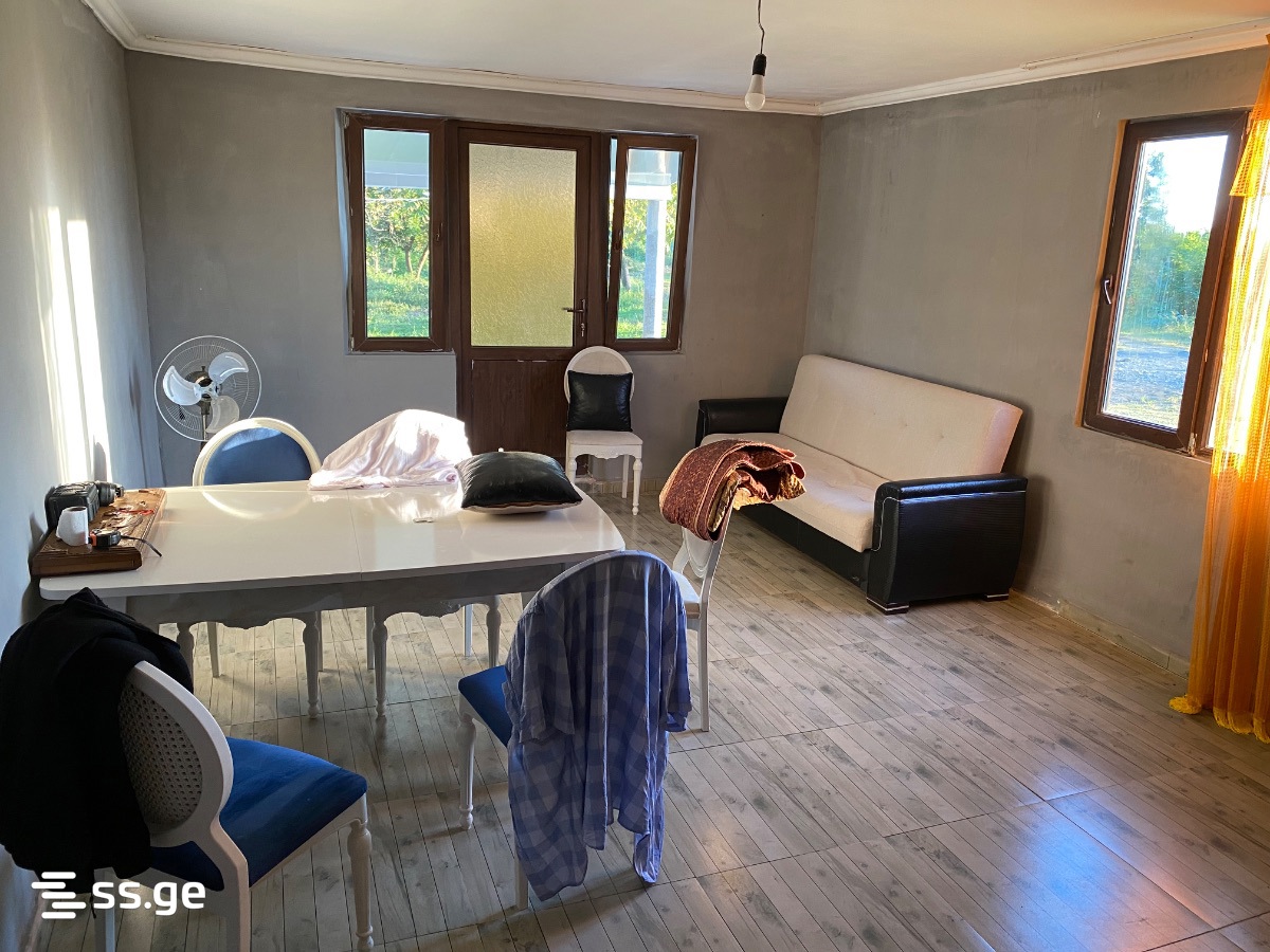 3 Room Private House For Sale view 4