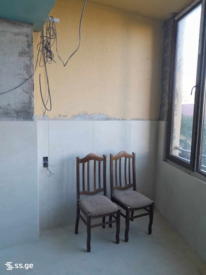 1 Room Flat For Sale view 4