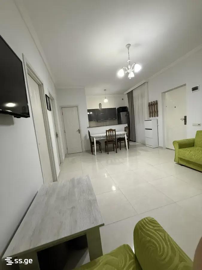 3 Room Flat For Rent. Makhindjauri view 2