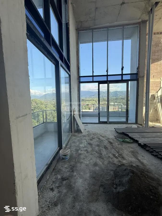 4 Room Flat For Sale view 1