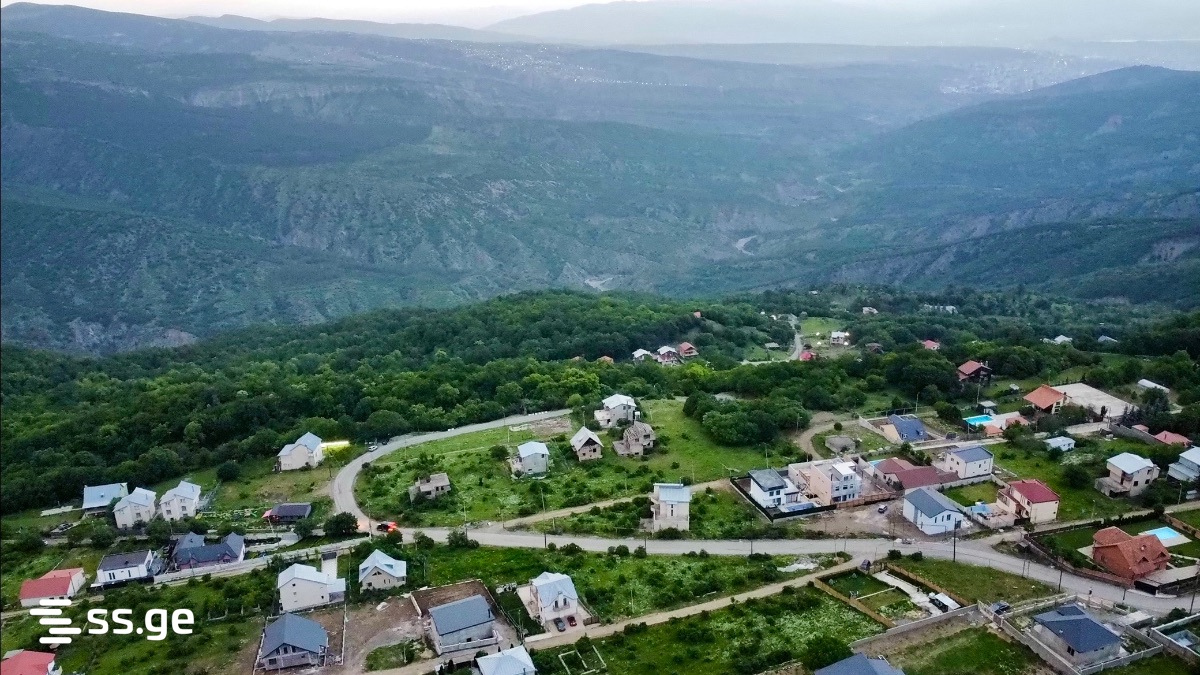 Land For Sale. Betania view 1