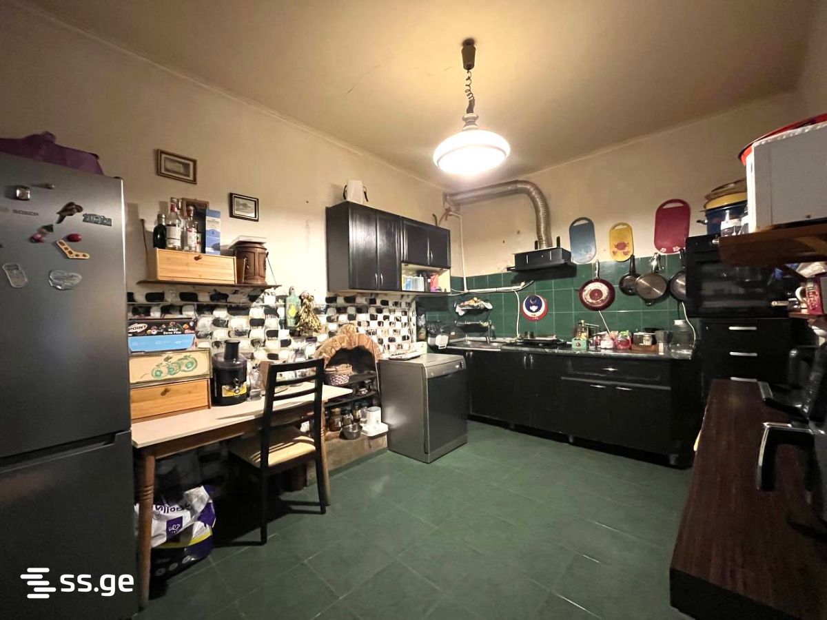 3 Room Private House For Sale view 4