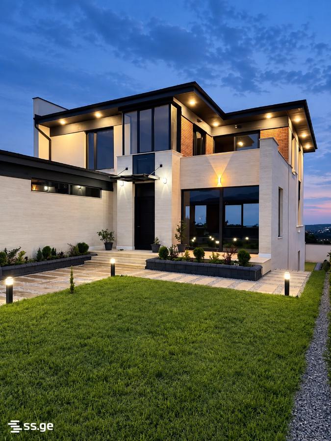 12 Room Private House For Sale view 1