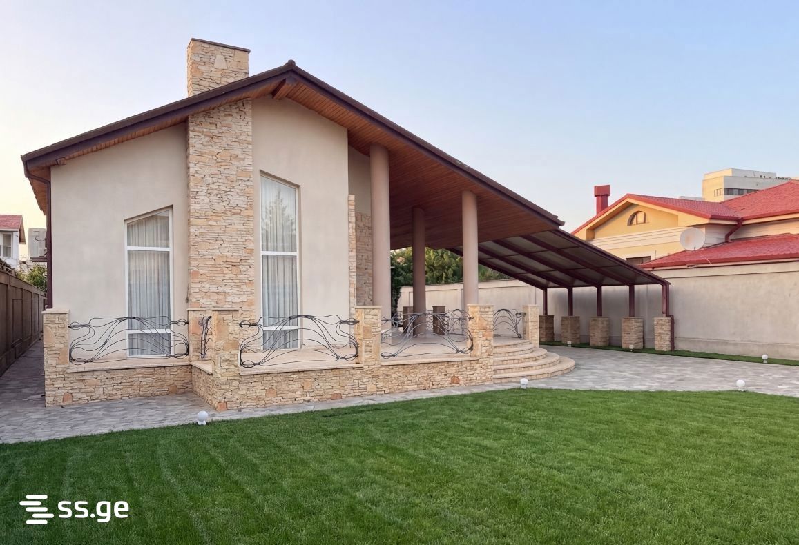 14 Room Private House For Sale view 2