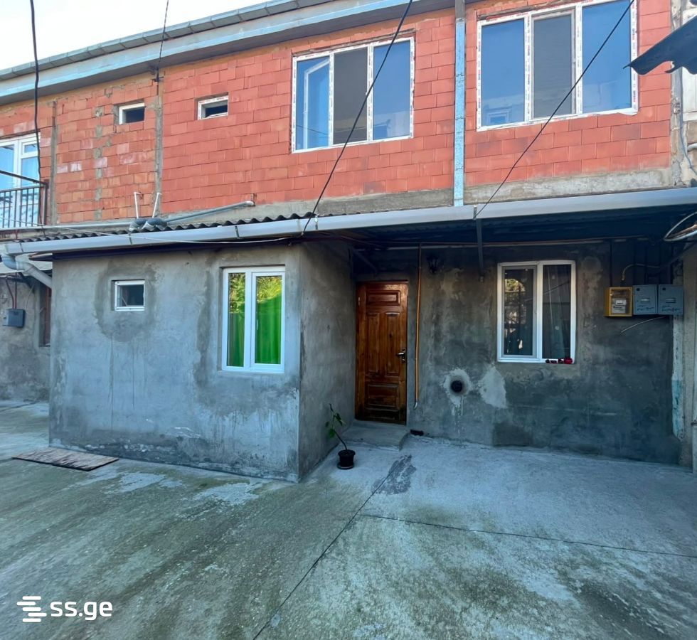 2 Room Flat For Sale view 1