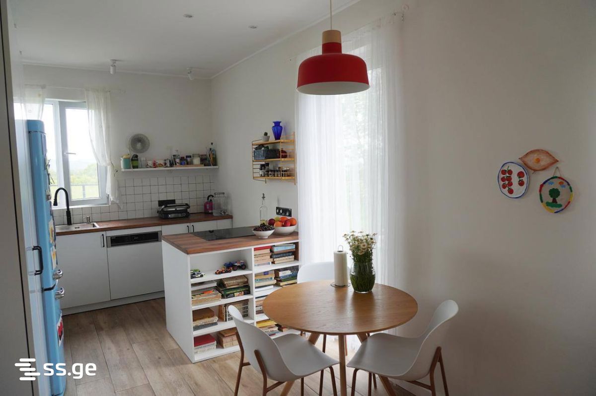 3 Room Private House For Sale view 1