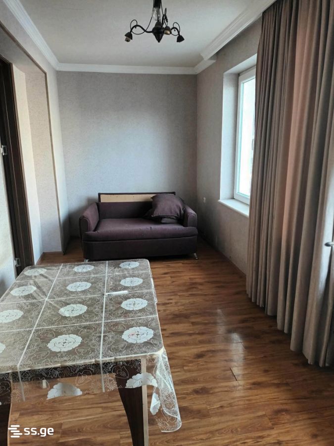 2 Room Flat For Sale view 3