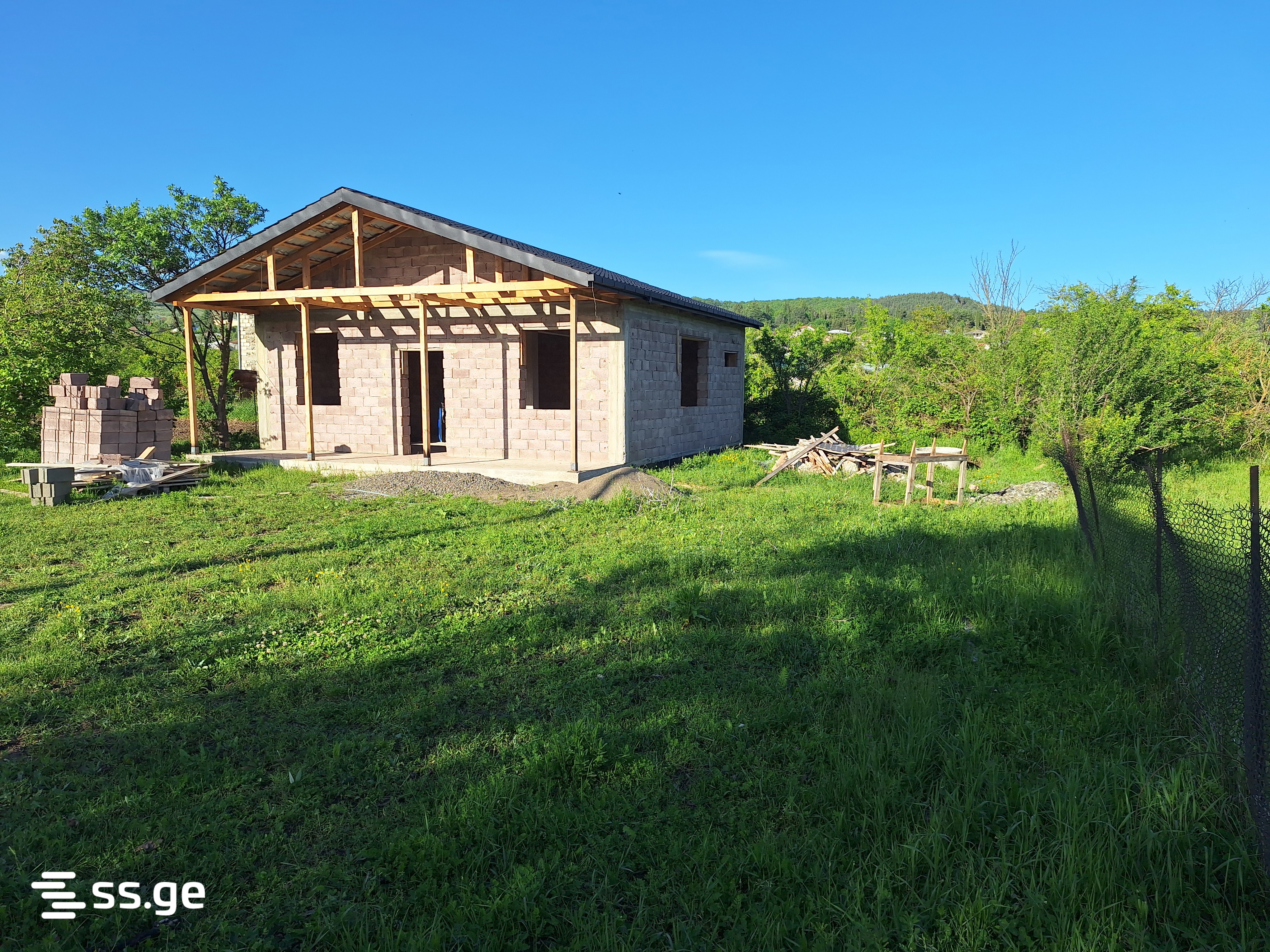 4 Room Private House For Sale view 1