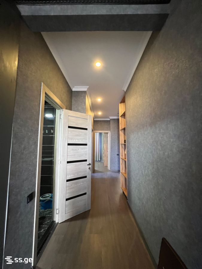 3 Room Flat For Sale view 4