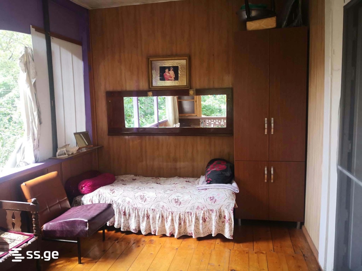2 Room Private House For Rent. Borjomi view 4