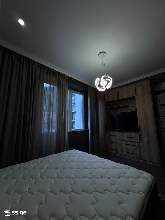 3 Room Flat For Sale view 3