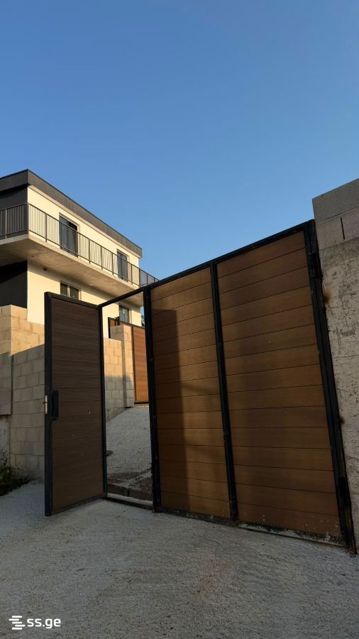 Private House For Sale. Tabakhmela view 3