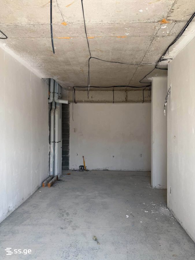 3 Room Flat For Sale view 2