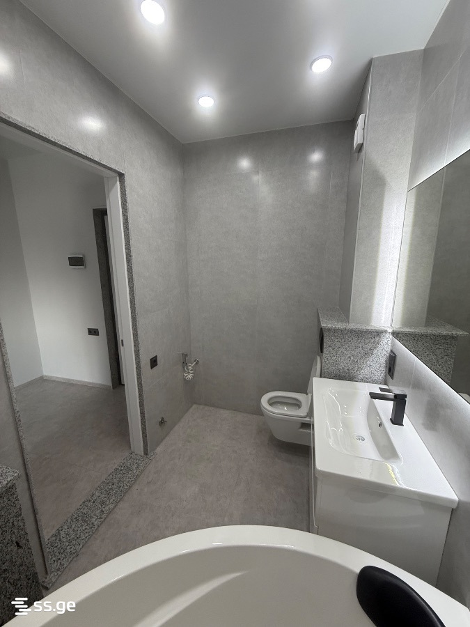 2 Room Flat For Rent. Kobuleti view 3