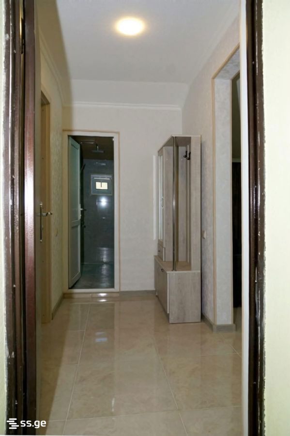 2 Room Flat For Rent. Gori view 4