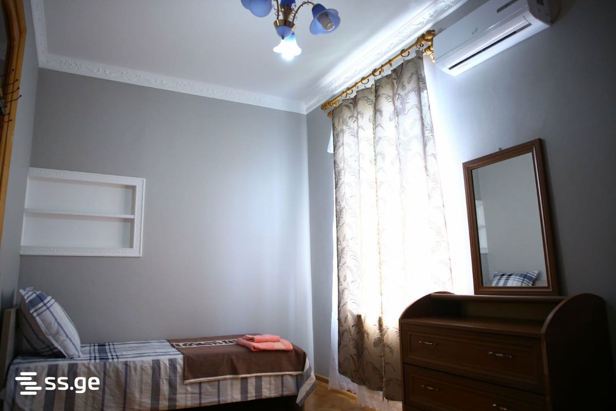 7 Room Private House For Rent. Kutaisi view 4