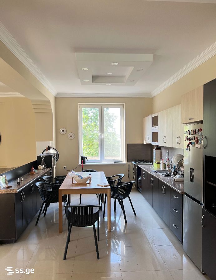 6 Room Summer Cottage For Rent. Saguramo view 9