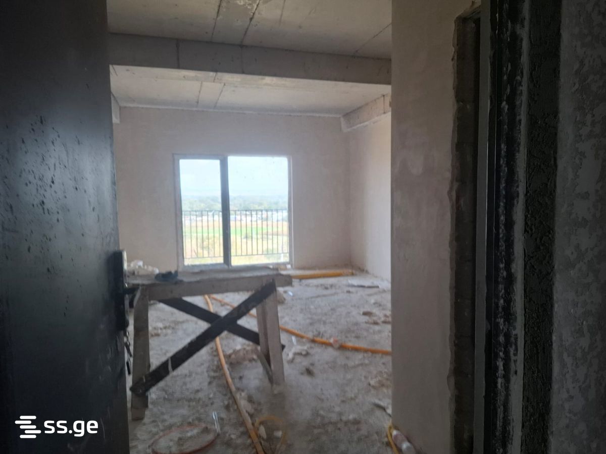 1 Room Flat For Sale view 4