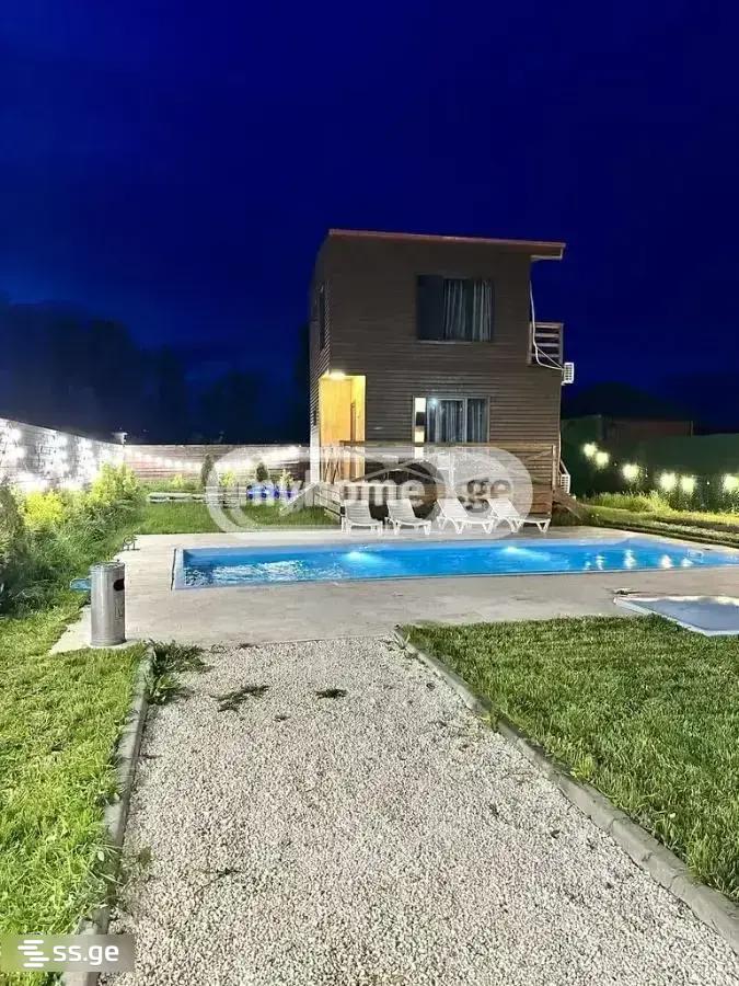 6 Room Summer Cottage For Sale view 3