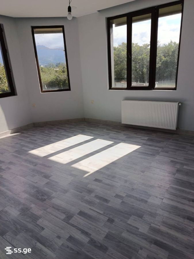 6 Room Private House For Sale view 11