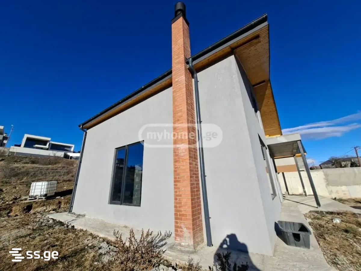 6 Room Private House For Sale view 5