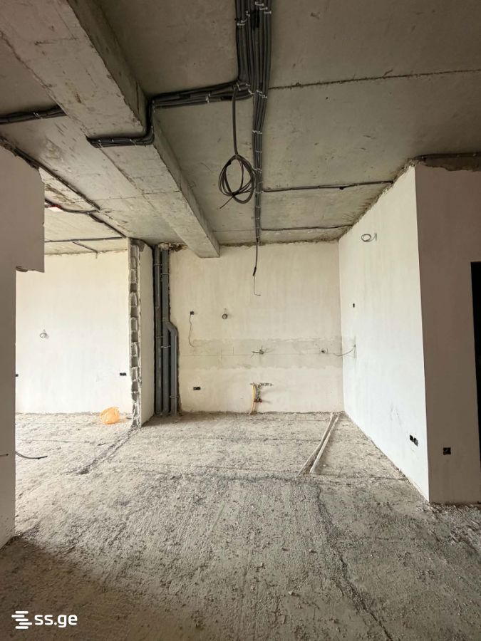 3 Room Flat For Sale view 2