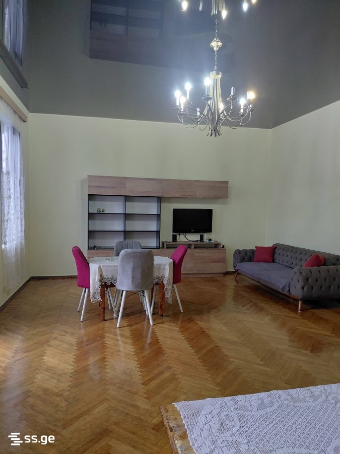 3 Room Private House Daily Rent. Batumi view 1