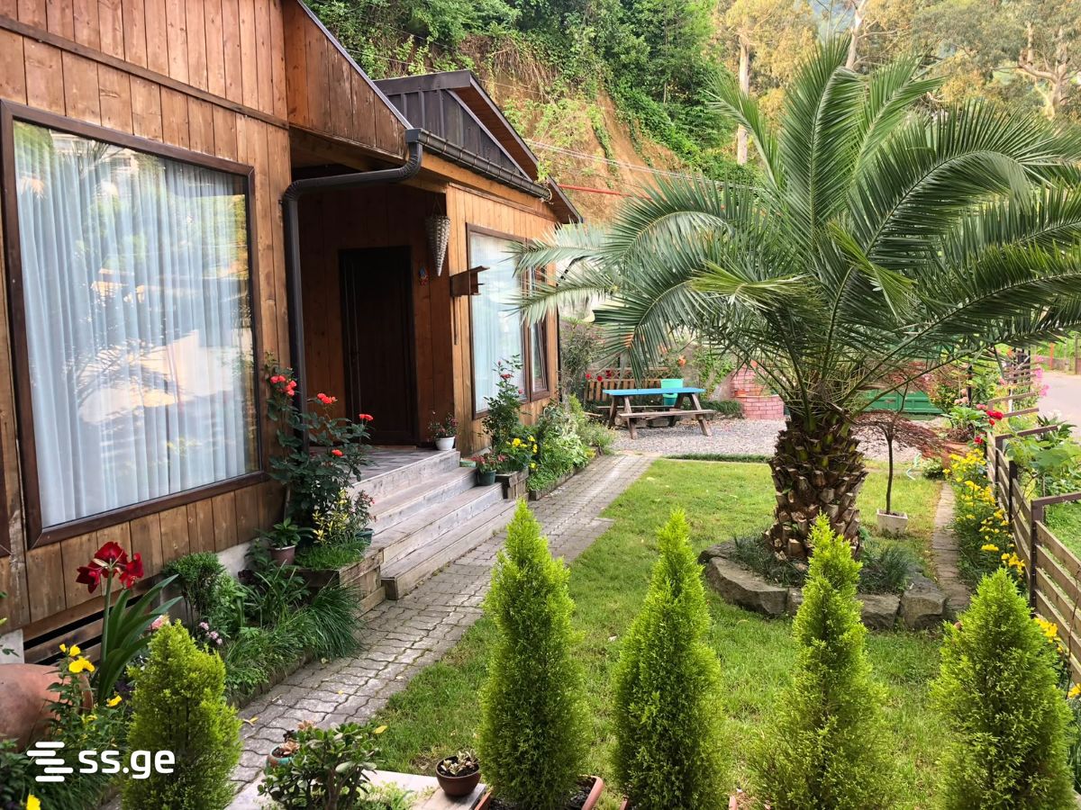 3 Room Private House For Rent. Kvariati view 1