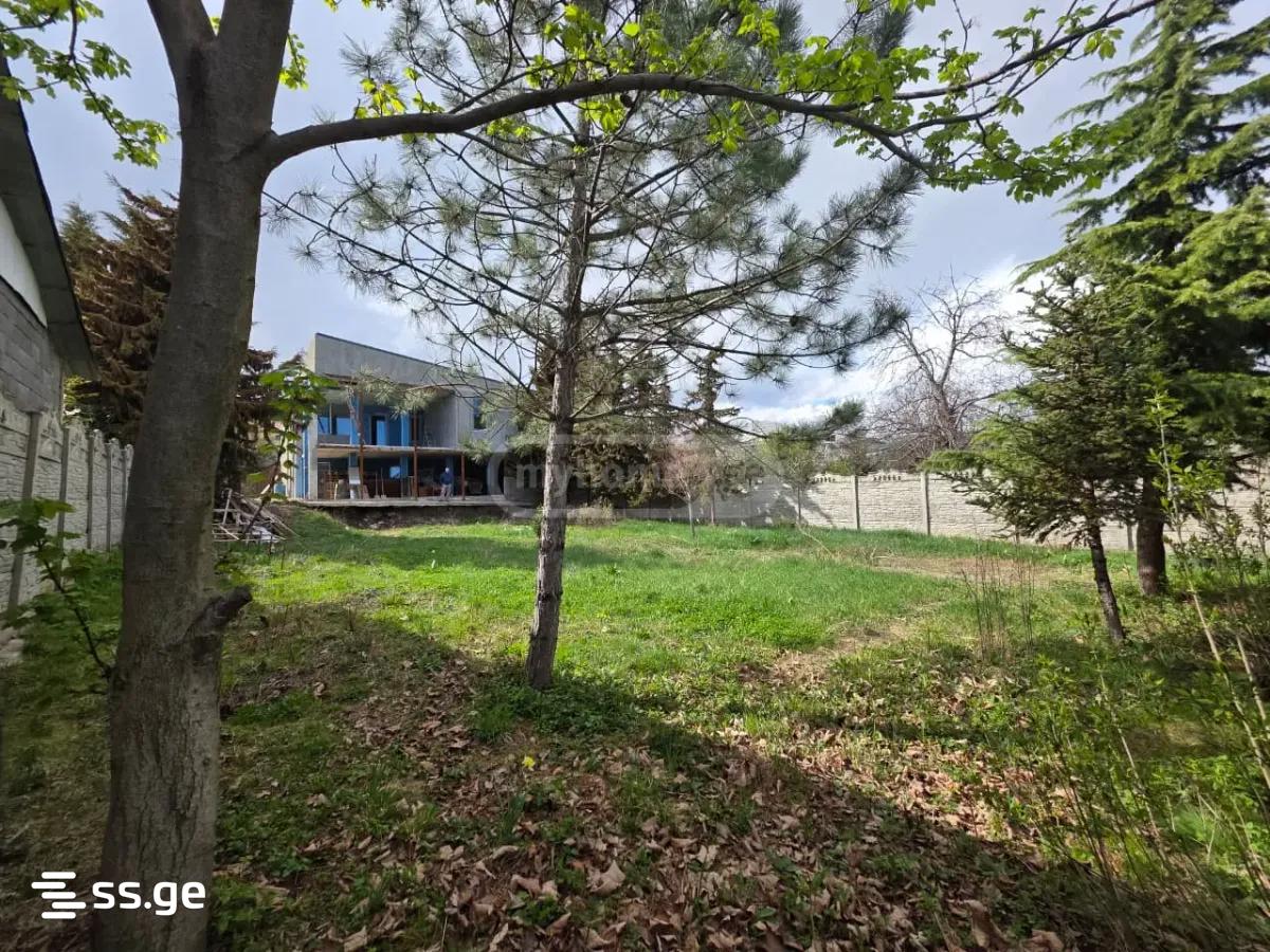 7 Room Private House For Sale view 1