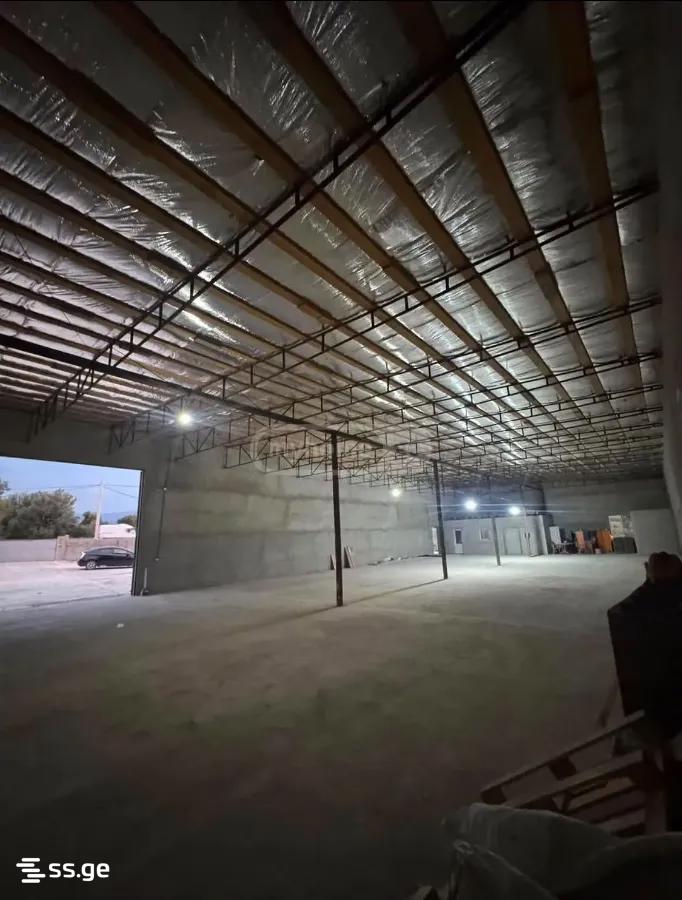 Commercial Space For Rent. Mukhrani view 3