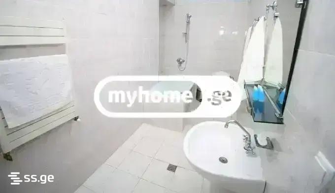 12 Room Hotel For Rent. Mtatsminda view 4