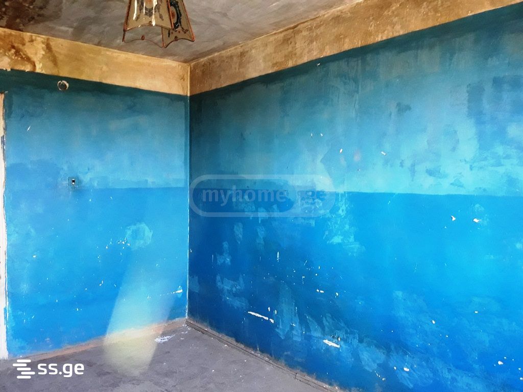 2 Room Flat For Sale view 3