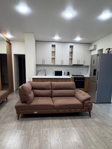 https://static.ss.ge/20261015/13_de4fa35e-1183-4953-b946-0570bd710ee3_Thumb.jpg